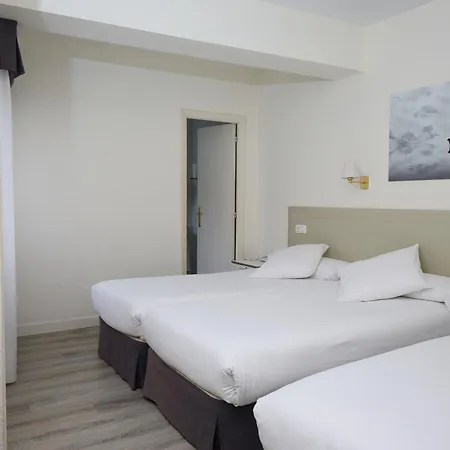 Hotel Vigo Plaza Exterior photo